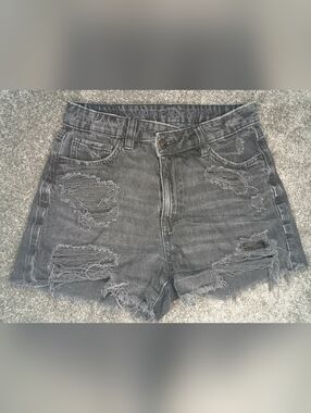 American Eagle Outfitters Distressed High-Rise Jean Shorts - Gray Wash Sz 0